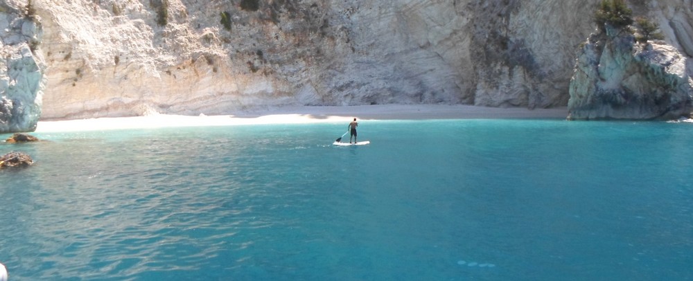 Nuit dans une baie avant retour sur Messolonghi en voilier