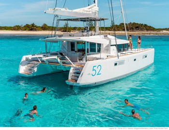 Sailing catamaran Nicolas - The swimming platform