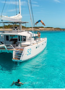 Sailing catamaran Nicolas - Anchored in a bay